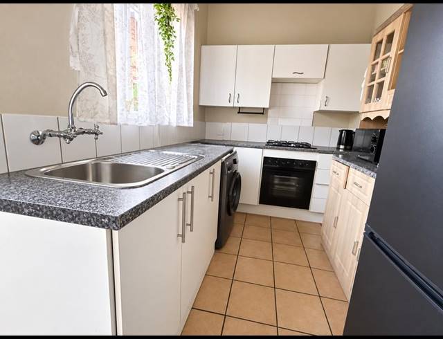 1 BEDROOM PROPERTY TO RENT IN PETERSFIELD